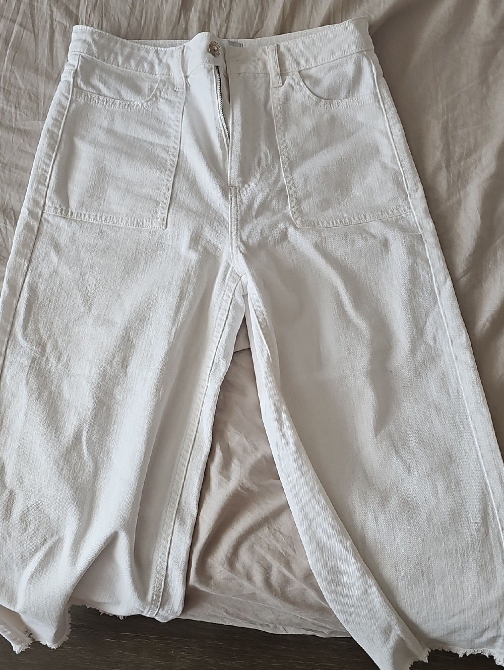 White Wide Leg Jeans - Flare & Wide Leg